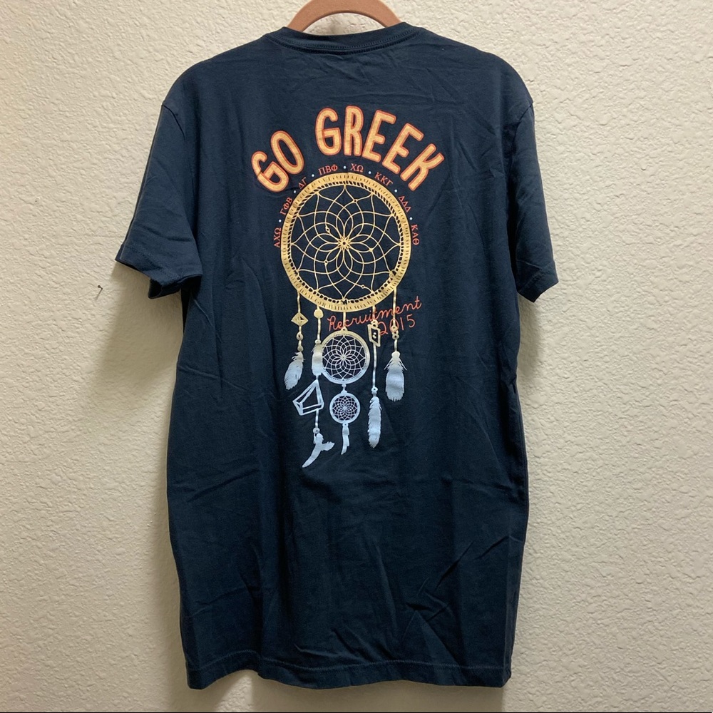 BRAND NEW Go Greek V Neck T Shirt - Size M
